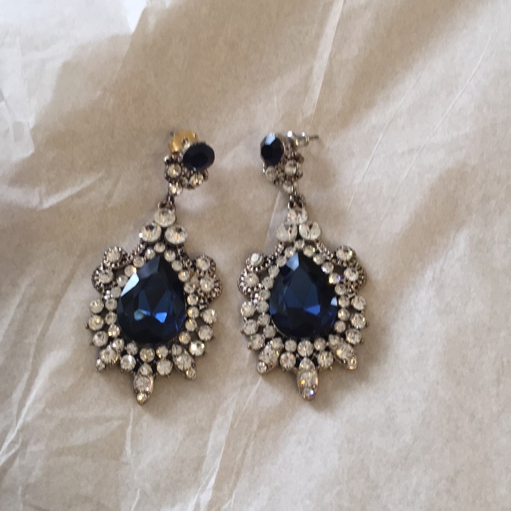 Fashion earrings